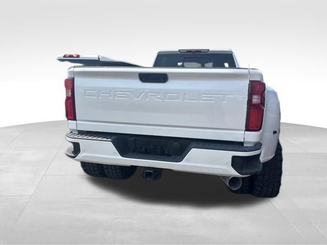 2023 Chevrolet Silverado 3500HD High Country