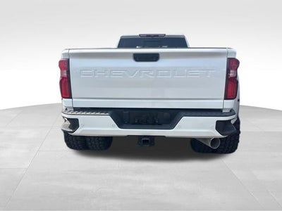 2023 Chevrolet Silverado 3500HD High Country