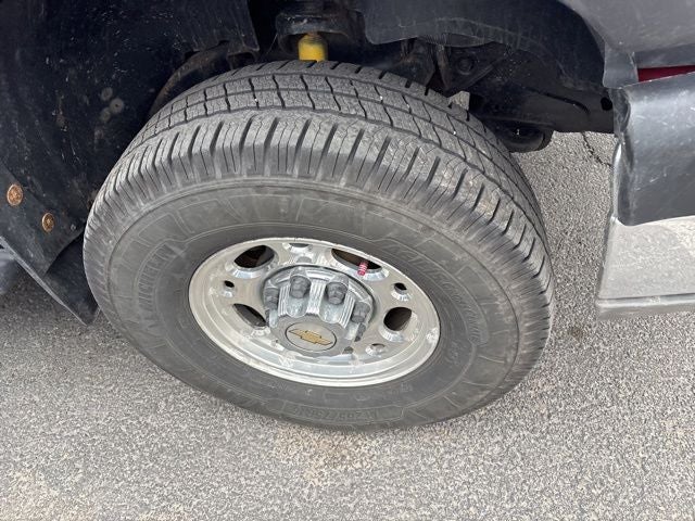 2005 Chevrolet Silverado 2500HD LS