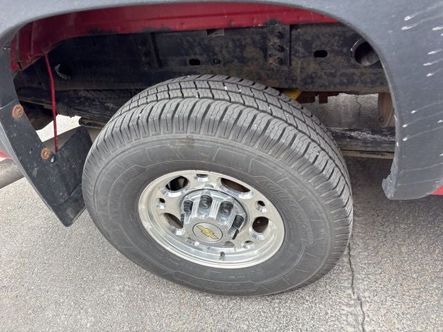 2005 Chevrolet Silverado 2500HD LS