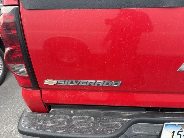 2005 Chevrolet Silverado 2500HD LS