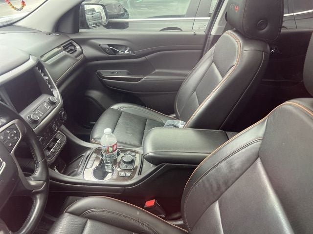 2021 GMC Acadia AT4
