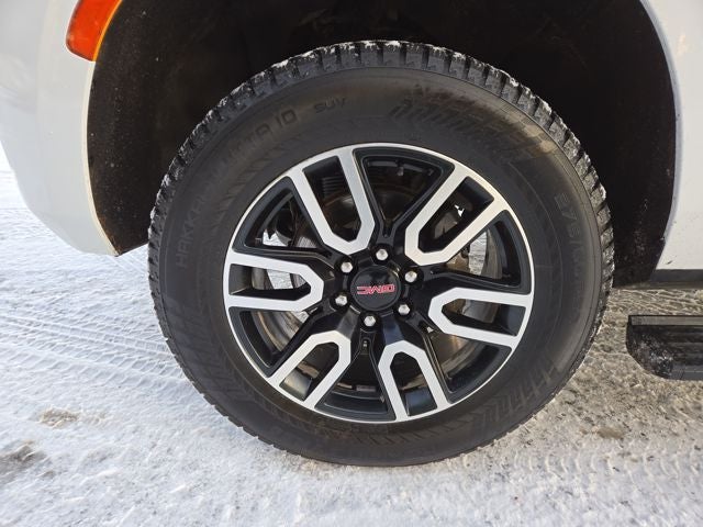 2023 GMC Yukon XL AT4