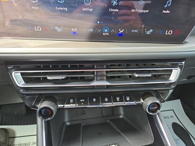 2024 Chevrolet Traverse LT 2LT