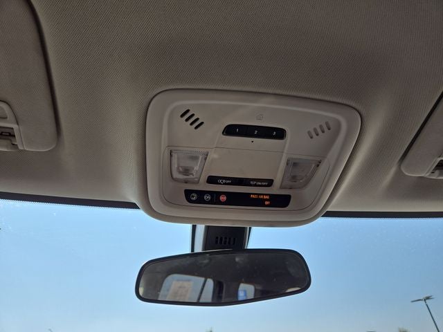 2018 Chevrolet Traverse LT Cloth w/1LT