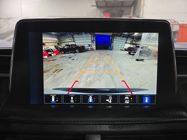 2022 Chevrolet Suburban LT