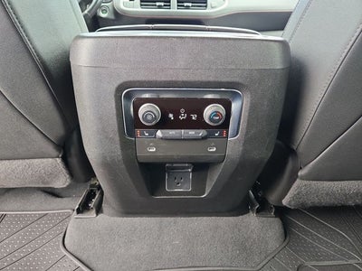 2022 Chevrolet Suburban RST