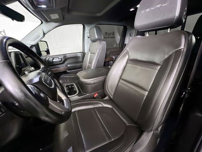 2023 GMC Sierra 2500HD Denali