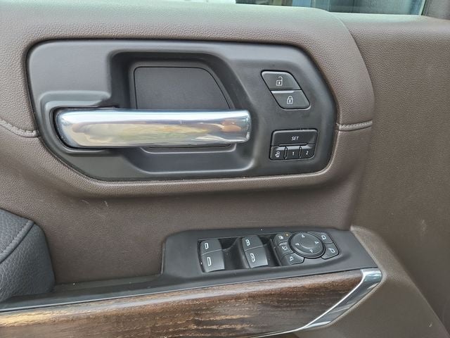 2023 GMC Sierra 2500HD Denali