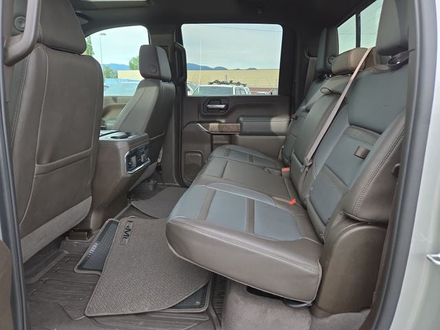 2023 GMC Sierra 2500HD Denali