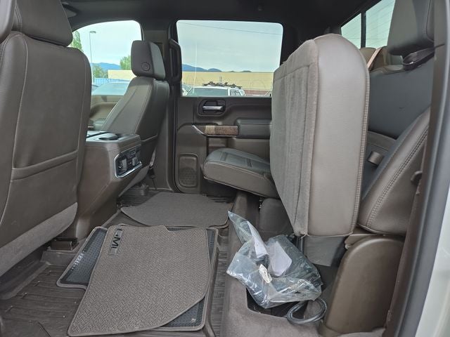 2023 GMC Sierra 2500HD Denali