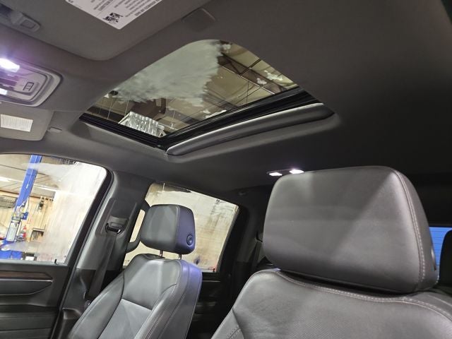 2024 GMC Sierra 3500HD SLT