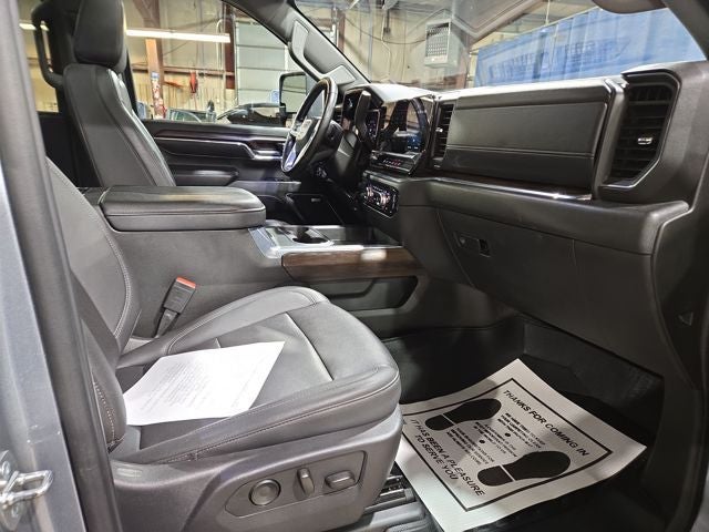 2024 GMC Sierra 3500HD SLT