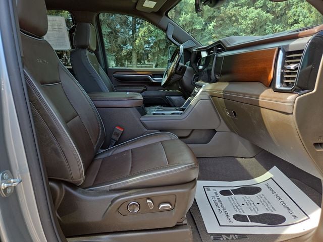 2024 GMC Sierra 3500HD Denali