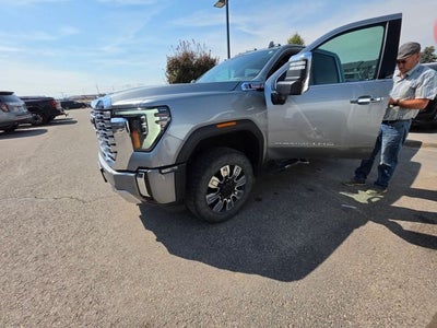 2024 GMC Sierra 3500HD Denali