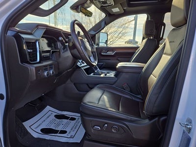 2024 GMC Sierra 3500HD Denali