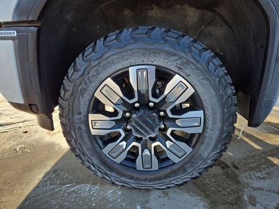 2024 GMC Sierra 3500HD Denali