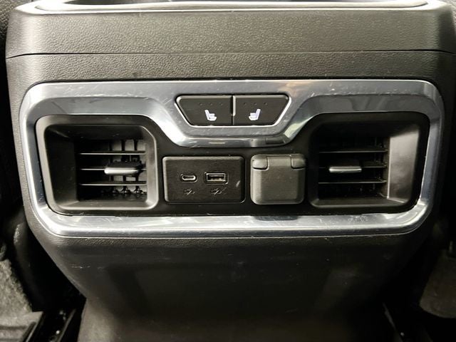 2023 GMC Sierra 3500HD Denali