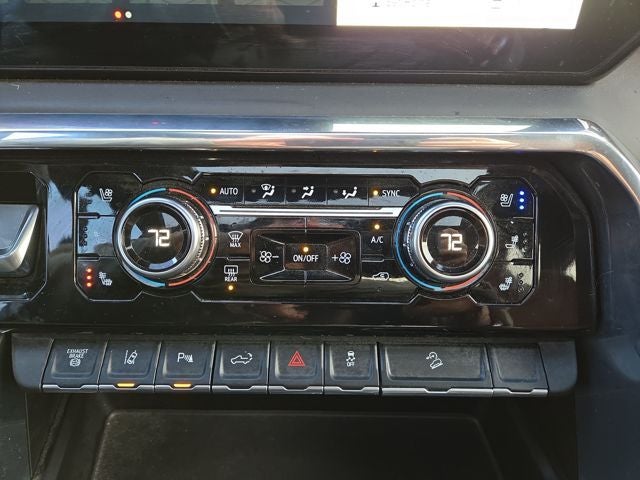 2024 GMC Sierra 3500HD Denali Ultimate