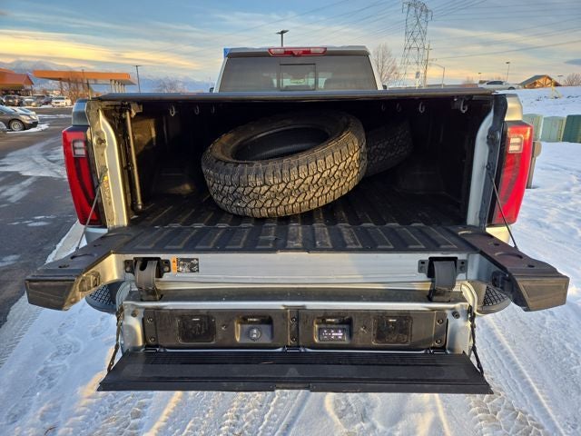 2024 GMC Sierra 3500HD Denali Ultimate