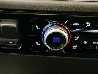 2025 GMC Sierra 3500HD SLE