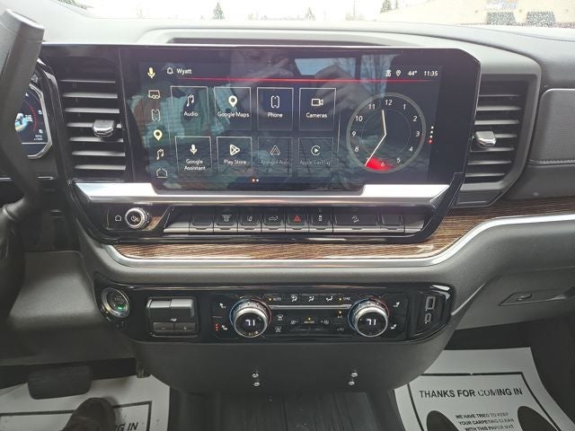 2025 GMC Sierra 3500HD SLE