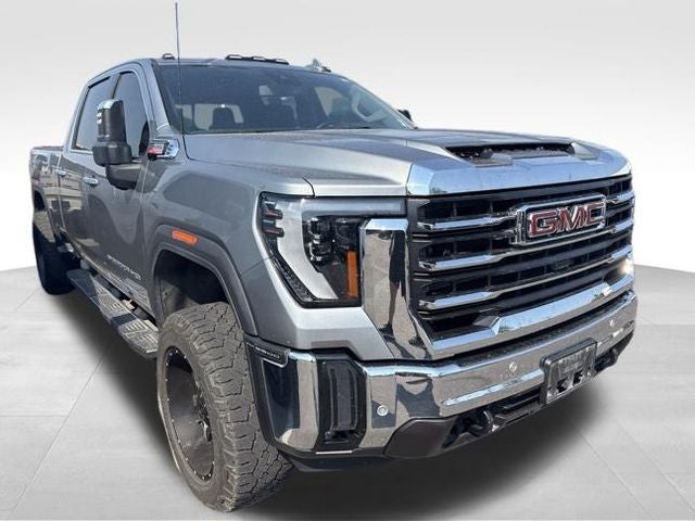 2025 GMC Sierra 3500HD SLT