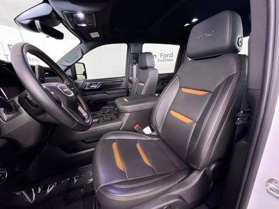 2025 GMC Sierra 3500HD AT4