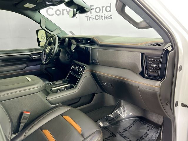 2025 GMC Sierra 3500HD AT4