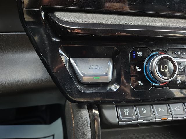 2025 GMC Sierra 3500HD AT4