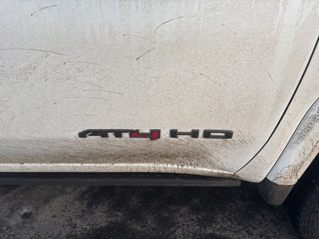 2025 GMC Sierra 3500HD AT4