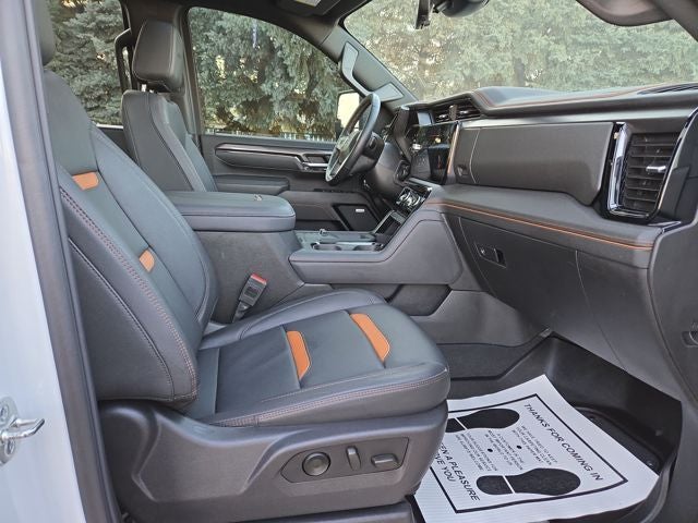 2025 GMC Sierra 3500HD AT4