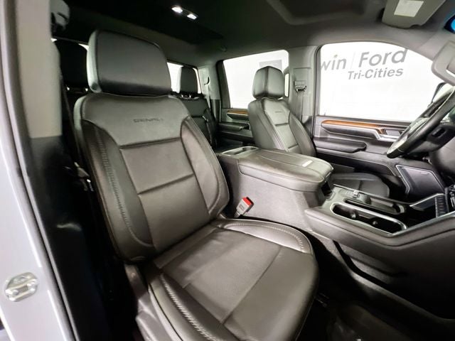 2025 GMC Sierra 3500HD Denali