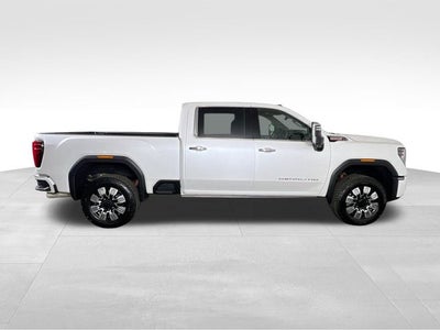 2025 GMC Sierra 3500HD Denali