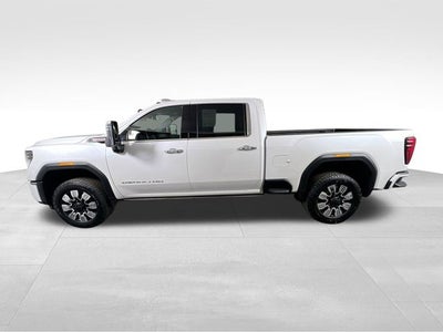 2025 GMC Sierra 3500HD Denali