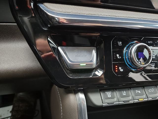 2025 GMC Sierra 3500HD Denali