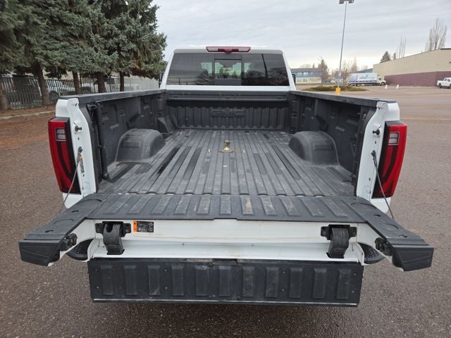 2025 GMC Sierra 3500HD Denali