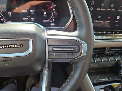 2023 GMC Canyon Denali