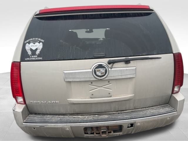 2008 Cadillac Escalade Base