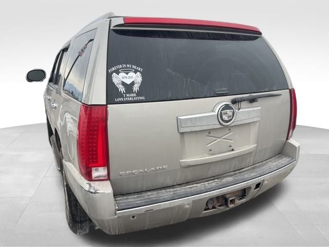 2008 Cadillac Escalade Base