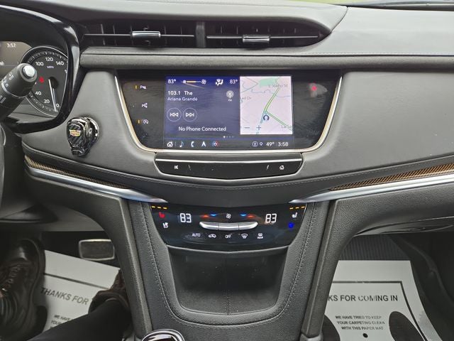 2022 Cadillac XT5 Sport