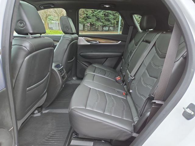 2022 Cadillac XT5 Sport