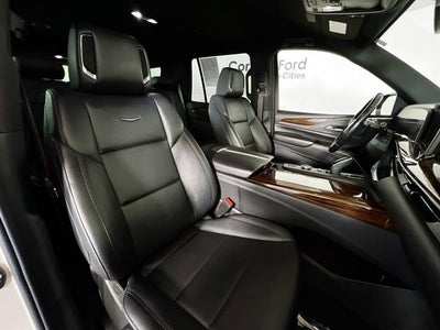2022 Cadillac Escalade Luxury