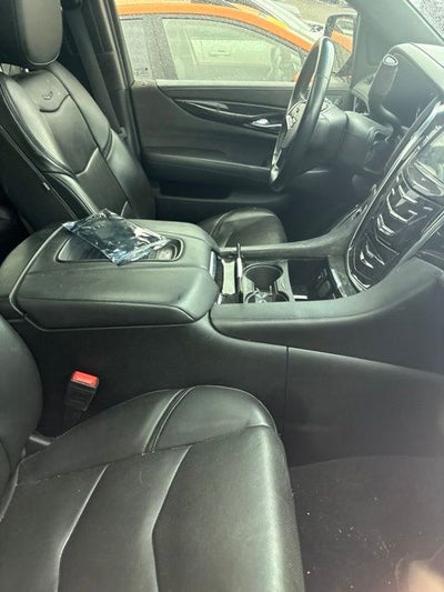 2018 Cadillac Escalade Platinum Edition