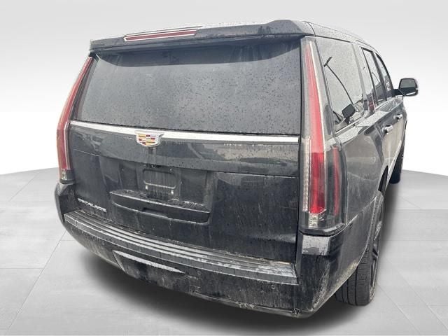 2018 Cadillac Escalade Platinum Edition