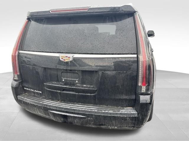 2018 Cadillac Escalade Platinum Edition