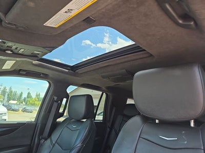 2018 Cadillac Escalade Platinum Edition