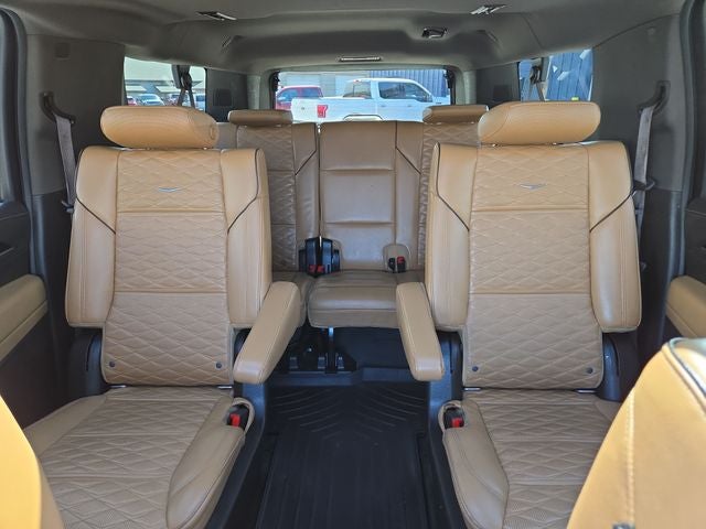 2022 Cadillac Escalade ESV Premium