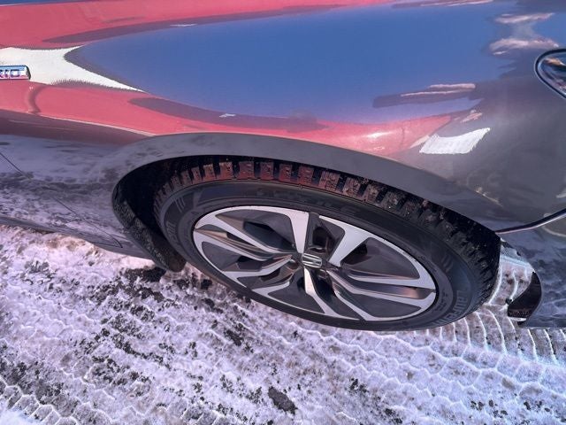 2018 Honda Accord Hybrid Base