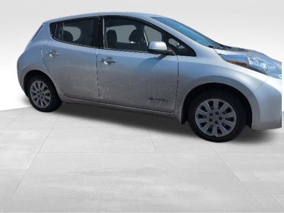 2016 Nissan Leaf S